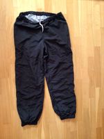 Jogginghose lange Sporthose Gr. L Speedo schwarz Nordrhein-Westfalen - Ratingen Vorschau