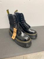 Dr. Martens Stiefel (43) nagelneu Baden-Württemberg - Ulm Vorschau