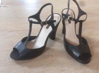 NEU Belmondo Schuhe Sandalen Highheels Peeptoes neu Leder Sachsen - Mügeln Vorschau