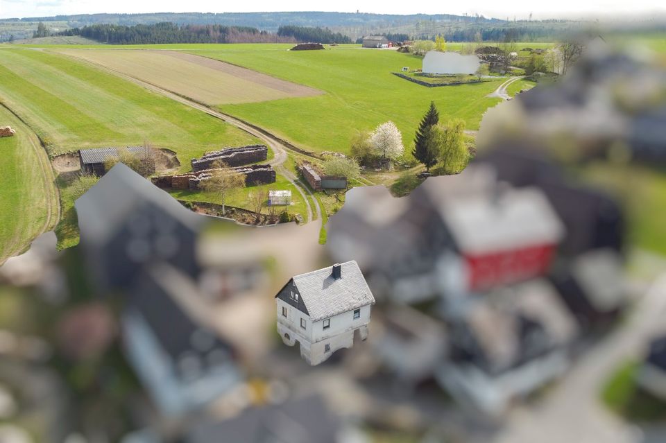 Gemütliches EFH mit geräumiger Scheune in ruhiger Lage bei Ludwigsstadt - Lauenhain in Ludwigsstadt