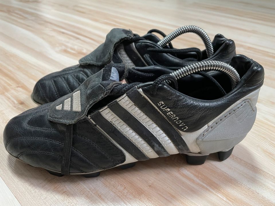 Adidas Predator Supernova, Größe 40 2/3 , FG Sohle in Medebach