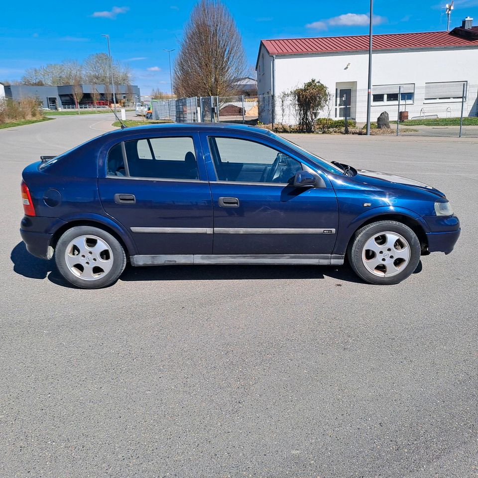 Opel Astra 1.6 in Bad Schussenried