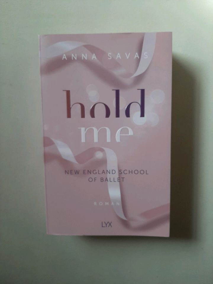 Hold me - Anna Savas in Ampfing