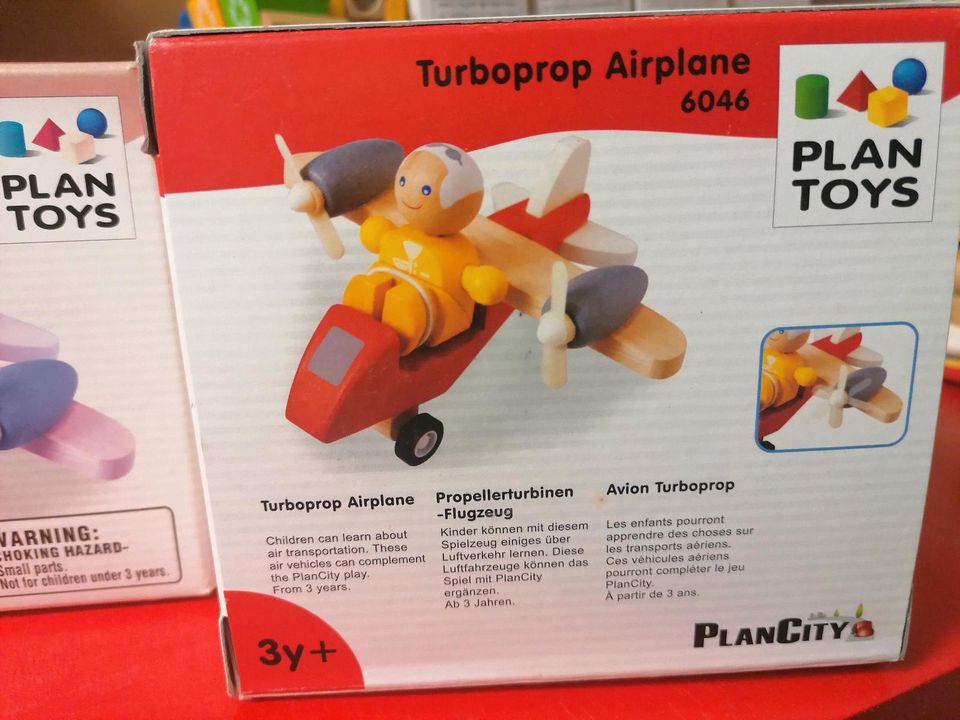 Plan Toys Holzspielzeuge neu Angebot in Hemsbach