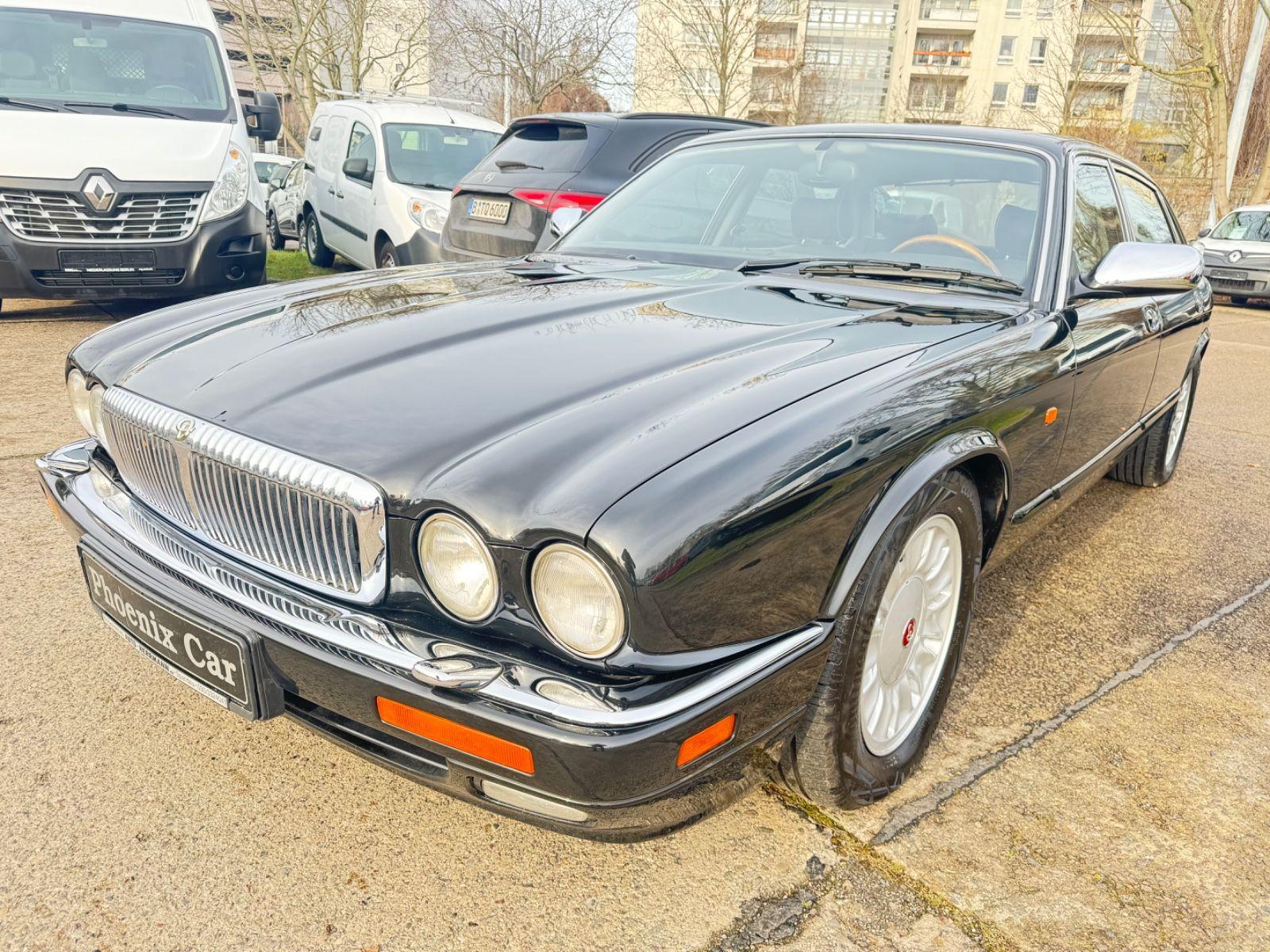 Abbildung des Autos Jaguar Daimler 6.0 V12 D…
