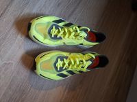 Adidas Adizero Boston 11 Größe 44 Blau und Gelb Hannover - Nord Vorschau