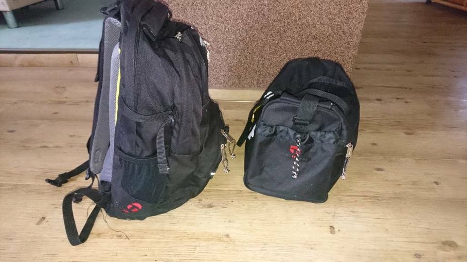 Schulruckssack + Sporttasche von TAKE IT EASY - gebraucht in Schipkau