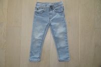 Zara Jeans Regular Gr. 98 hellblau Hessen - Bad Soden-Salmünster Vorschau