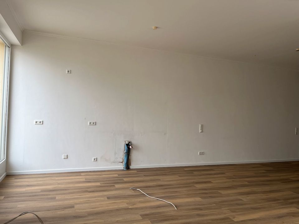 Tolle 3-Raum-Wohnung bezugsfertig! in Dormagen