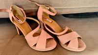 S.OLIVER: Rosa Pumps Sandalen Wildleder Gr. 40 Top Zustand Baden-Württemberg - Waiblingen Vorschau