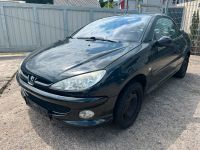 Schlachtfest Teileträger Peugeot 206 CC Cabrio Teile Ersatzteile Nordrhein-Westfalen - Wilnsdorf Vorschau