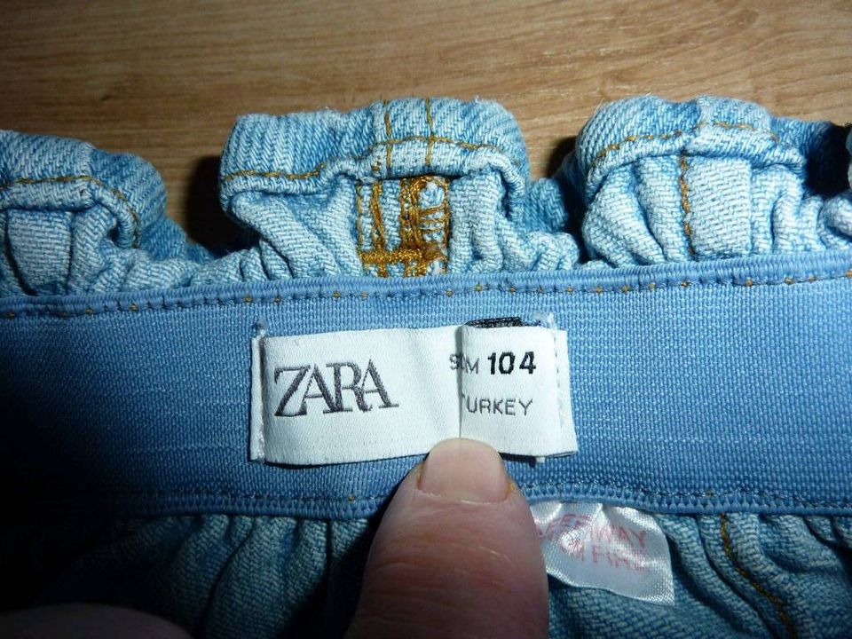 ZARA RESERVED TOPOLINO Gr. 104 Hosen Jeans tws. NEU! in Dortmund