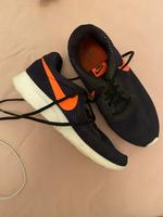 Blaue Nike Schuhe Gr. 42 Leipzig - Mockau-Nord Vorschau