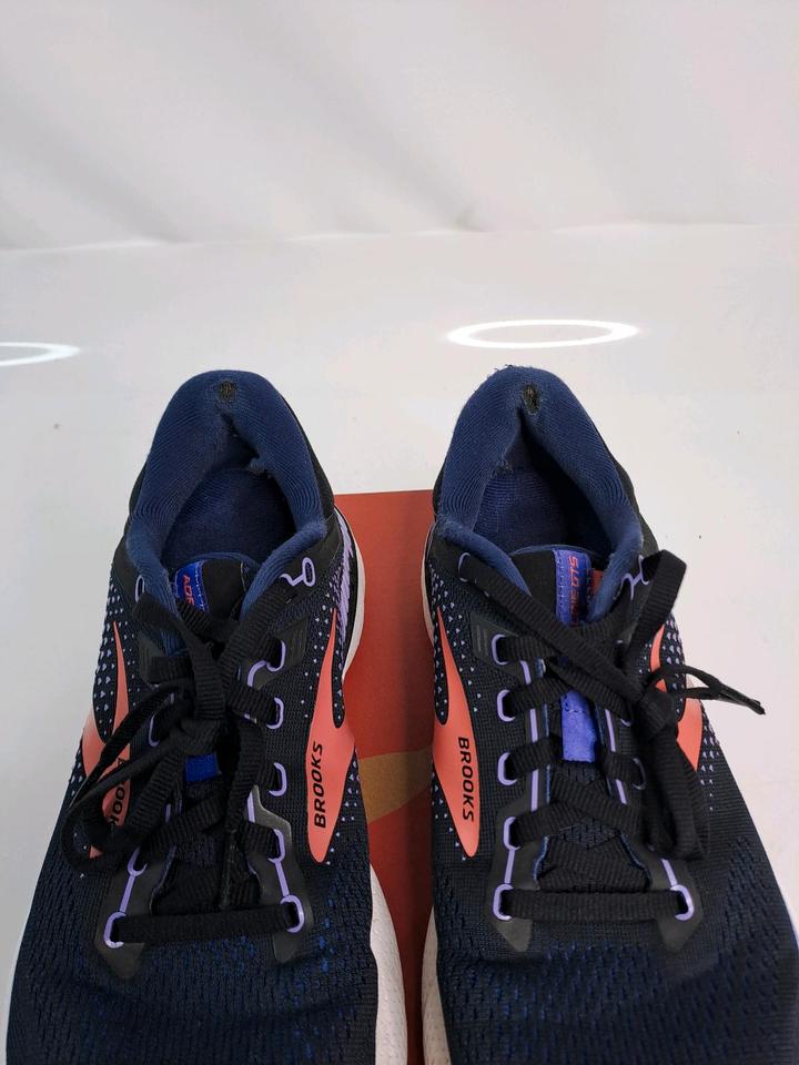 Brooks Adrenaline Gts 22 Medium B Damen Laufschuhe Schuhe 40.5 in Mühlacker