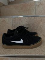 Nike SB sneaker Bayern - Mamming Vorschau