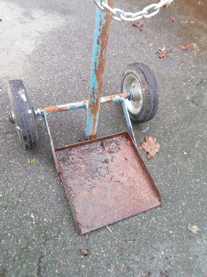 Gasflaschen wagen, roll wagen, Flaschen wagen in Faßberg