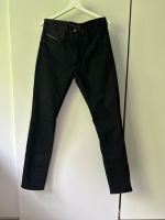 Tommy Hilfiger DENTON STRAIGHT schwarze Jeans W32/L34 Berlin - Reinickendorf Vorschau