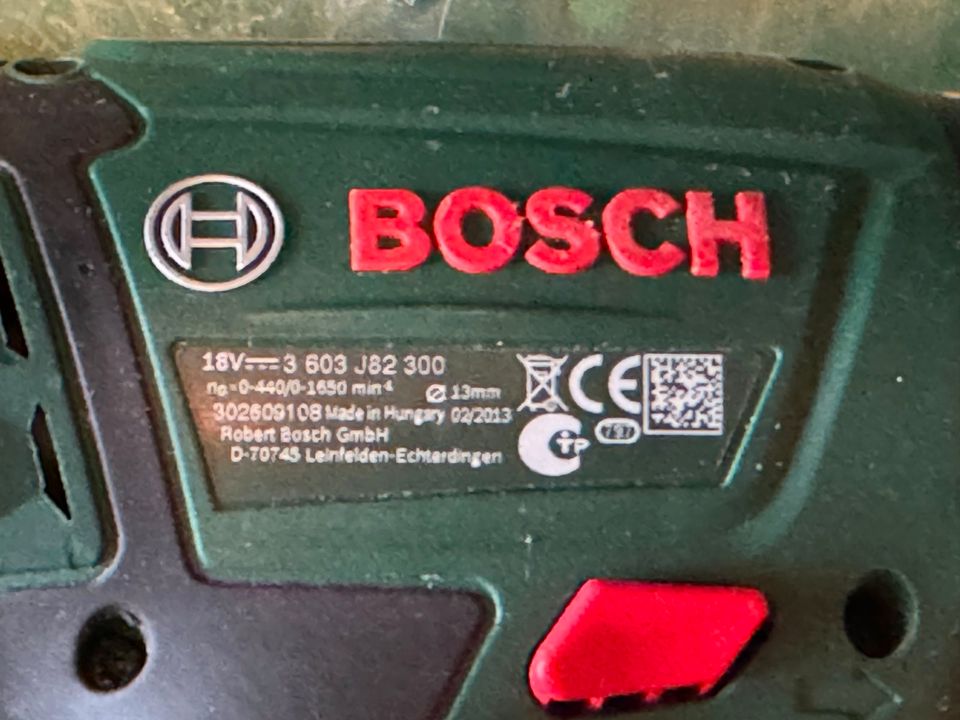 Bosch Akku-Schlag-Bohre mit 2x Akkus/Koffer/Ladegerät, Makita in Oberasbach