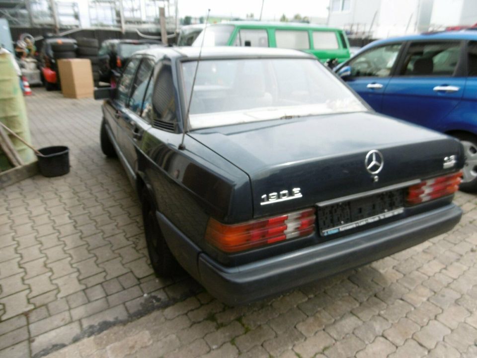 Mercedes 190 Teile Typ W 201 zum Ausschlachten in Köln