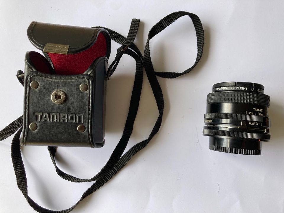 Analog Kamera, Canon AE-1 mit viel Zubehör in Mauritz