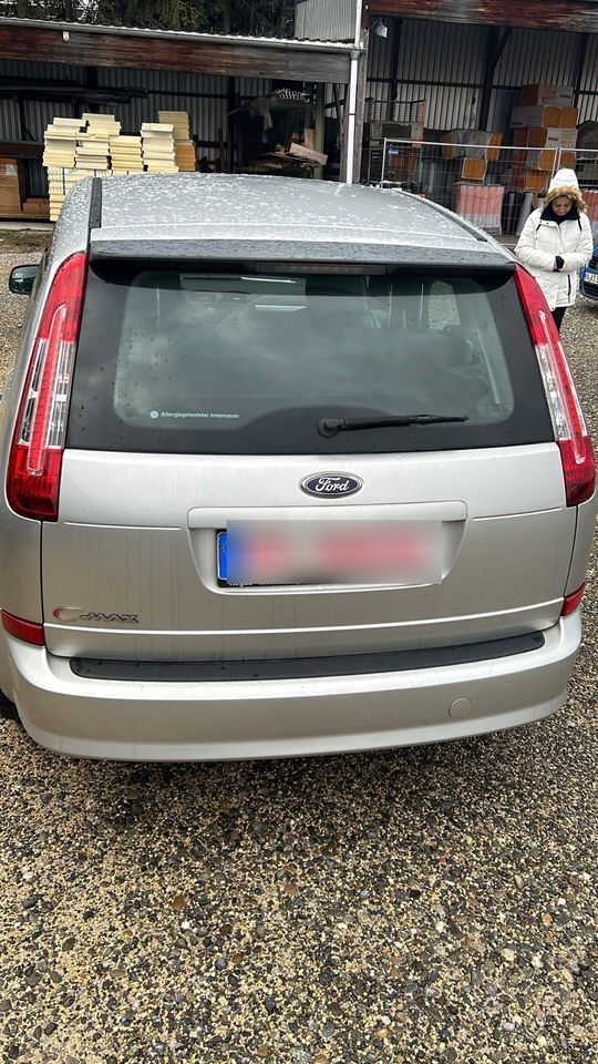 Ford c Max in Singen