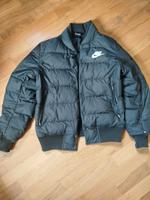 Nike Winterjacke Gr.S Berlin - Köpenick Vorschau