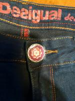 Ausgefallene Jeans von Desigual W32 NEU Hessen - Rodgau Vorschau