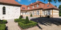 ⭐️ Schloss Beuchow ➡️ Front Office Clerk  (m/w/x), 03222 Brandenburg - Lübbenau (Spreewald) Vorschau