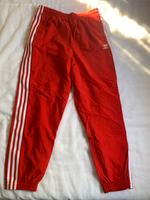 Damen Hose Adidas rot Polyester Größe M (38) Brandenburg - Luckau Vorschau