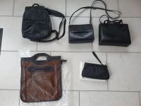 über 20 Handtasche Rucksack Tasche alle zusammen 25 € Nordrhein-Westfalen - Rhede Vorschau