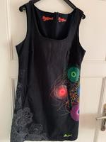 Schwarzes Minikleid von  desigual in Herborn abzugeben Hessen - Herborn Vorschau