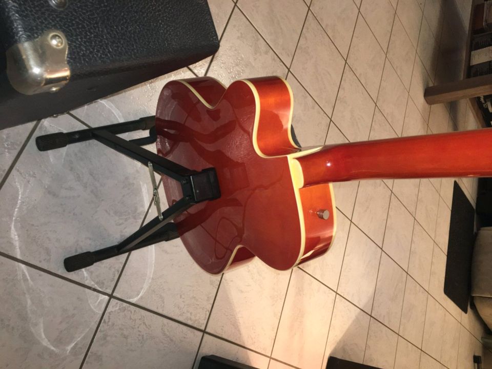 E-Gitarre Gretsch G5120, neuwertiger Zustand in Schweinfurt