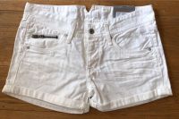 Neu! Shorts Pepe Jeans W28 Weiß Kurze Hose Bayern - Gröbenzell Vorschau
