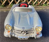 Schönes Tretauto Mercedes 300 SL von Toys Toys Bayern - Schwebheim Vorschau