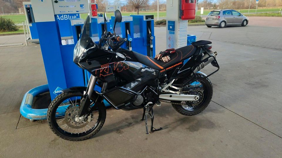 KTM Adventure 950 in Starsiedel