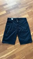 MAC Shorts dunkel blau Gr.42 TOP Nordrhein-Westfalen - Unna Vorschau