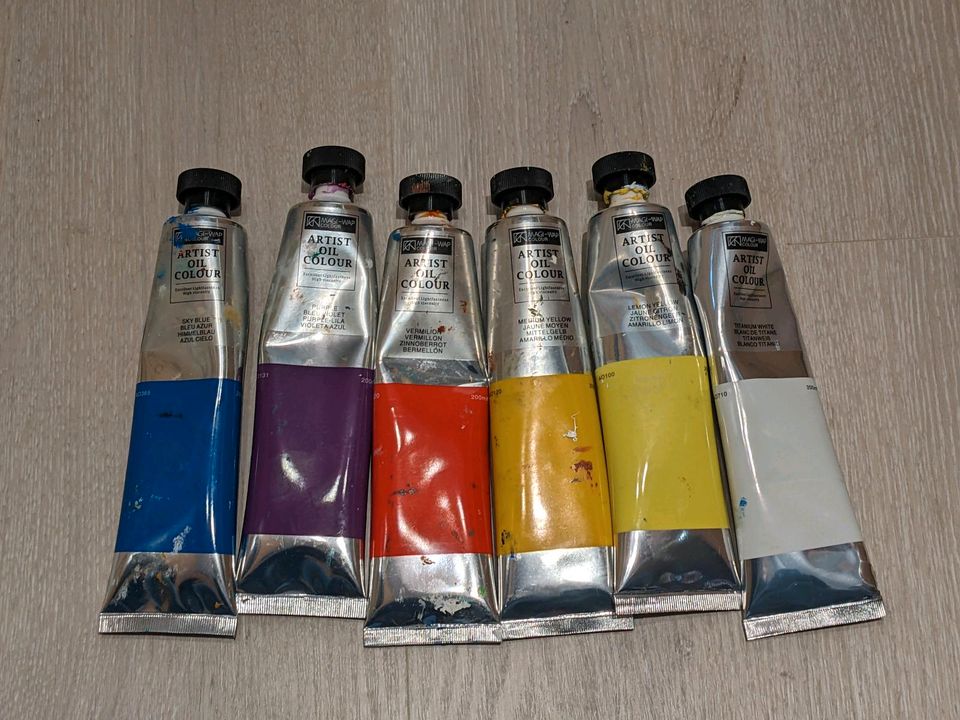 Diverse Farben Malerei Kreativität Öl und Acryl in Burgwedel