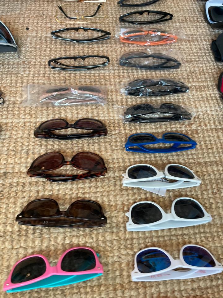 Sonnenbrille Sammlung Set RayBan Party Festival Vintage Surfen in Köln