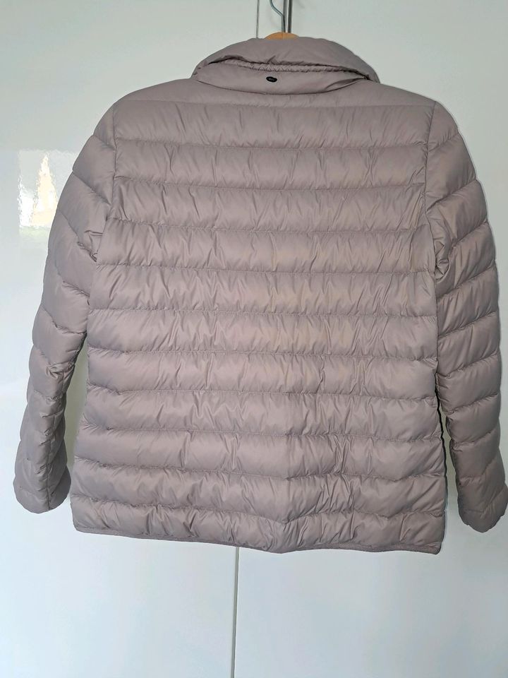 Esprit leichte Steppjacke M/S in Solingen