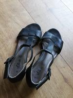 Sandalen schwarz Gr. 40 von S. Oliver Niedersachsen - Wiefelstede Vorschau