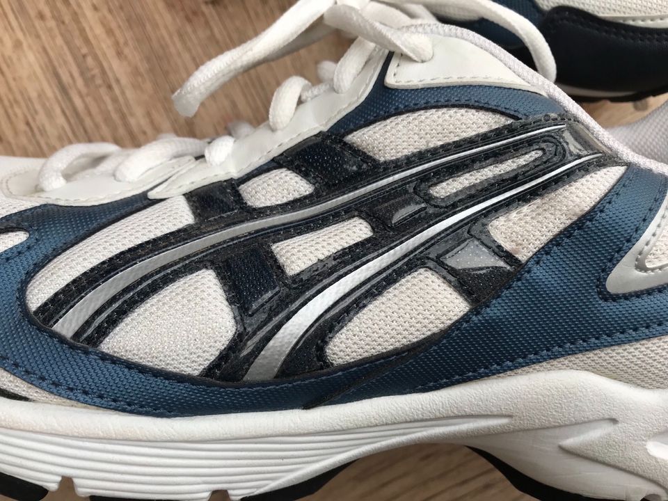 Sport-/Laufschuhe ASICS Duomax, Gr. 43,5 (44,5) NEU in Kirkel