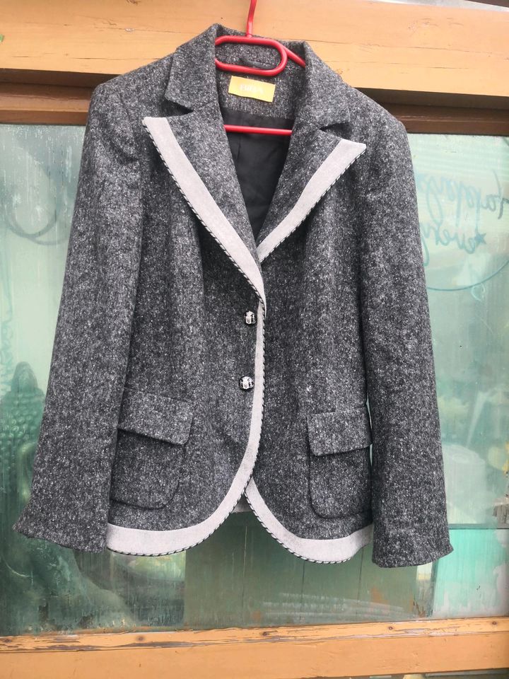 Eleganter BIBA Blazer in der Größe 42 ❤️ in Krefeld