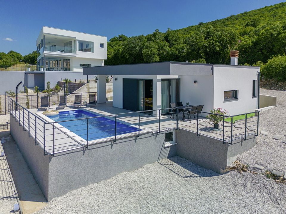 Ferienhaus mit Pool in Trget (Kroatien) für 5 Personen in München