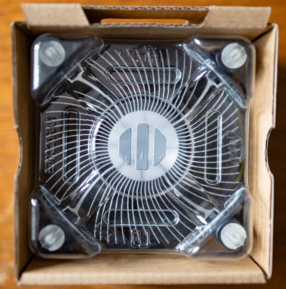 Konvolut CPU Cooler 4 x NEU + 1 x kurz verwendet in Untermeitingen