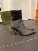 H&M Stiefel grau NEU Gr.40 Etikett Schuhe High Heels Nordrhein-Westfalen - Bottrop Vorschau