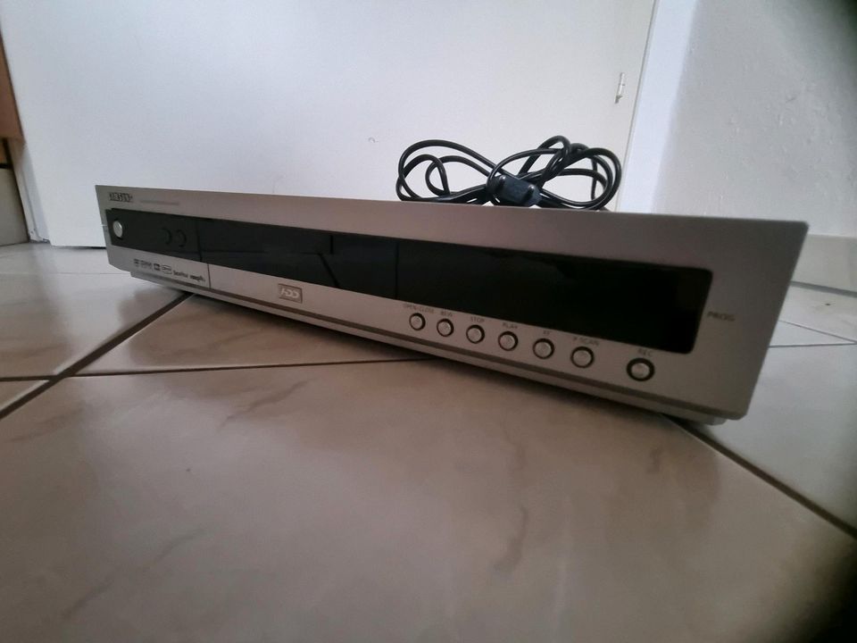 Dvd HDD Recorder Samsung HR720 in Weyhe