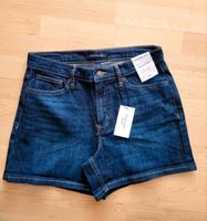 Jeans Shorts CALVIN KLEIN 8/29,high rise,kurze Hose,mit Etikett Nordrhein-Westfalen - Unna Vorschau