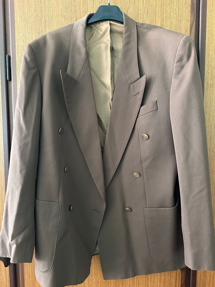 Yves Saint Laurent Blazer Jackett braun mit goldenen Knöpfen, XL in Berlin