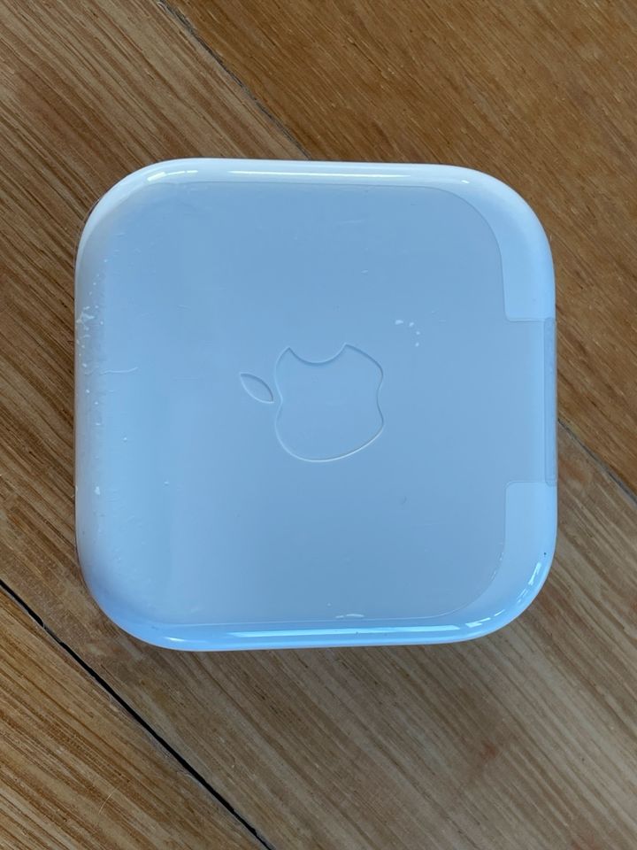 iPhone Kopfhörer original verpackt - NEU in Backnang