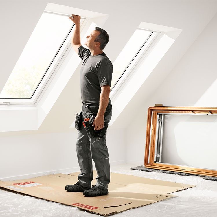 VELUX Dachfenster mit Einbau | bis 40% sparen | kurzfristige Termine | Fenster einbauen in Düsseldorf